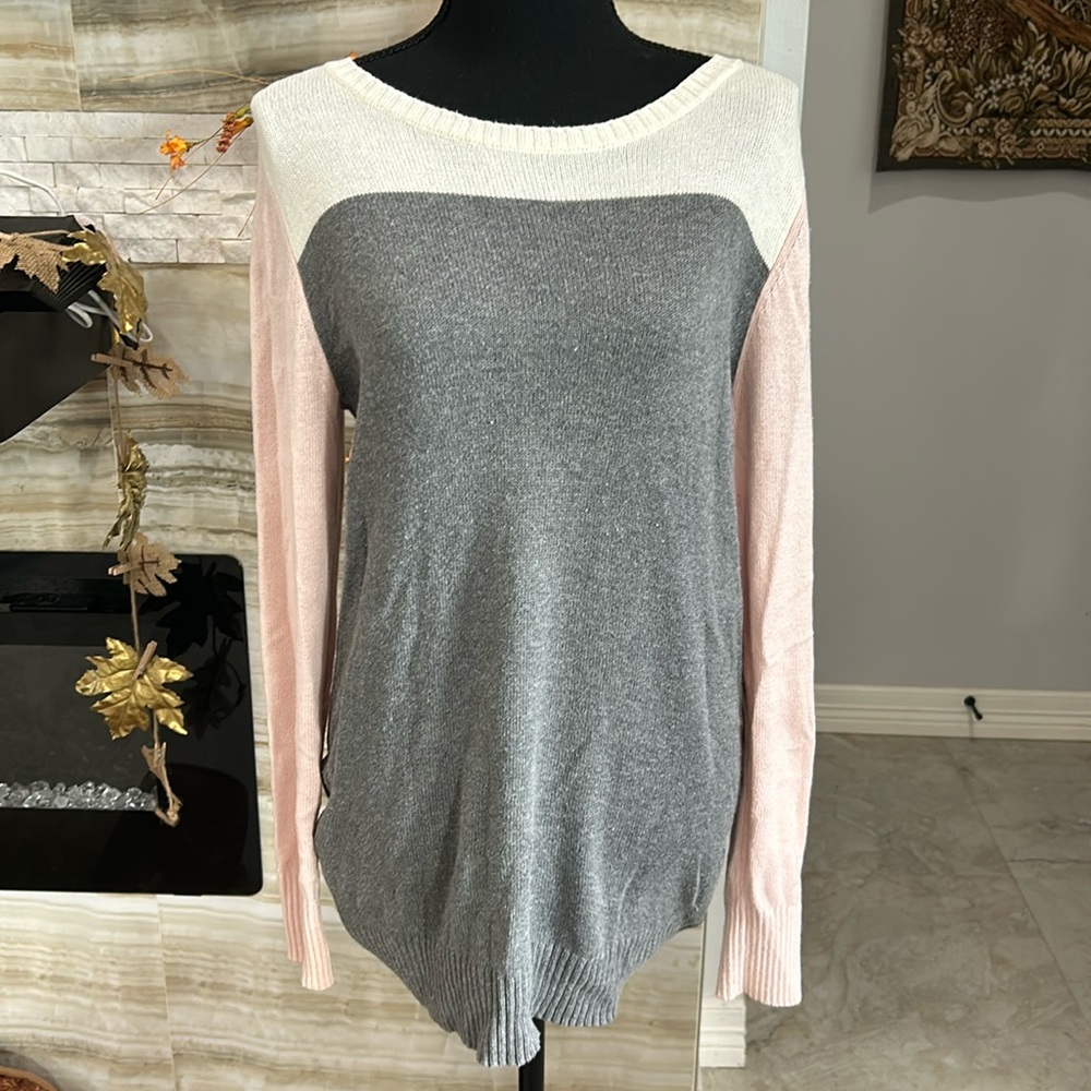 Ann Taylor Color Block Pink/Grey Tunic Sweater. Size M